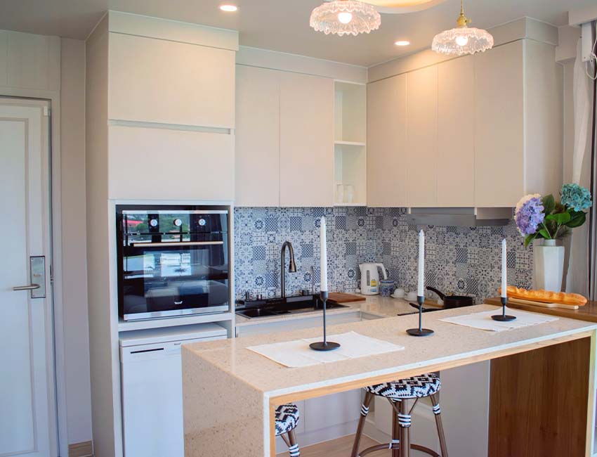 Royal Lee The Terminal Phuket - 2 Bed Room Type